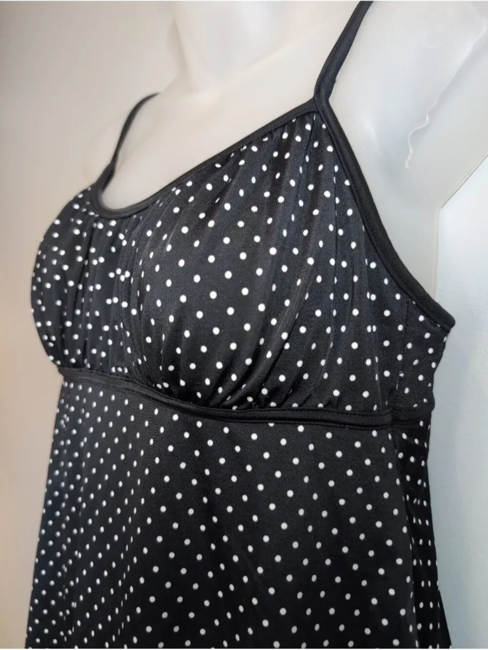Mainstream Polka Dot Swim Dress Size 14 Black White Ruffle Hem Retro One Piece